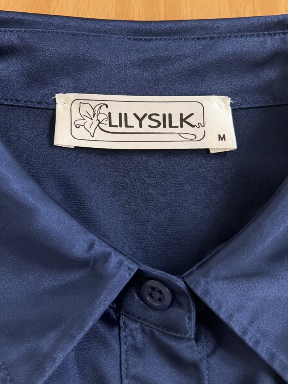 LILYSILK 100% Mulberry Silk Charmeuse Shirt Concealed Placket– Size M
